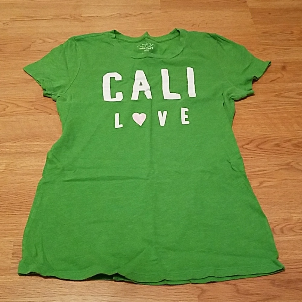 Old Navy T-Shirt